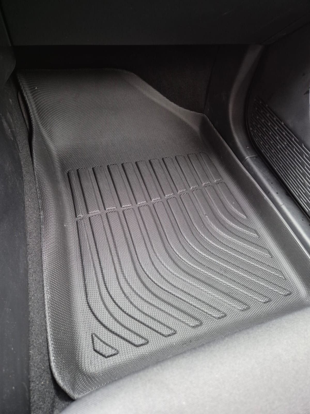 Tapetes para Chevrolet Aveo Sedán 3D - 2024 en adelante ( 4 tapetes ) - Image 4