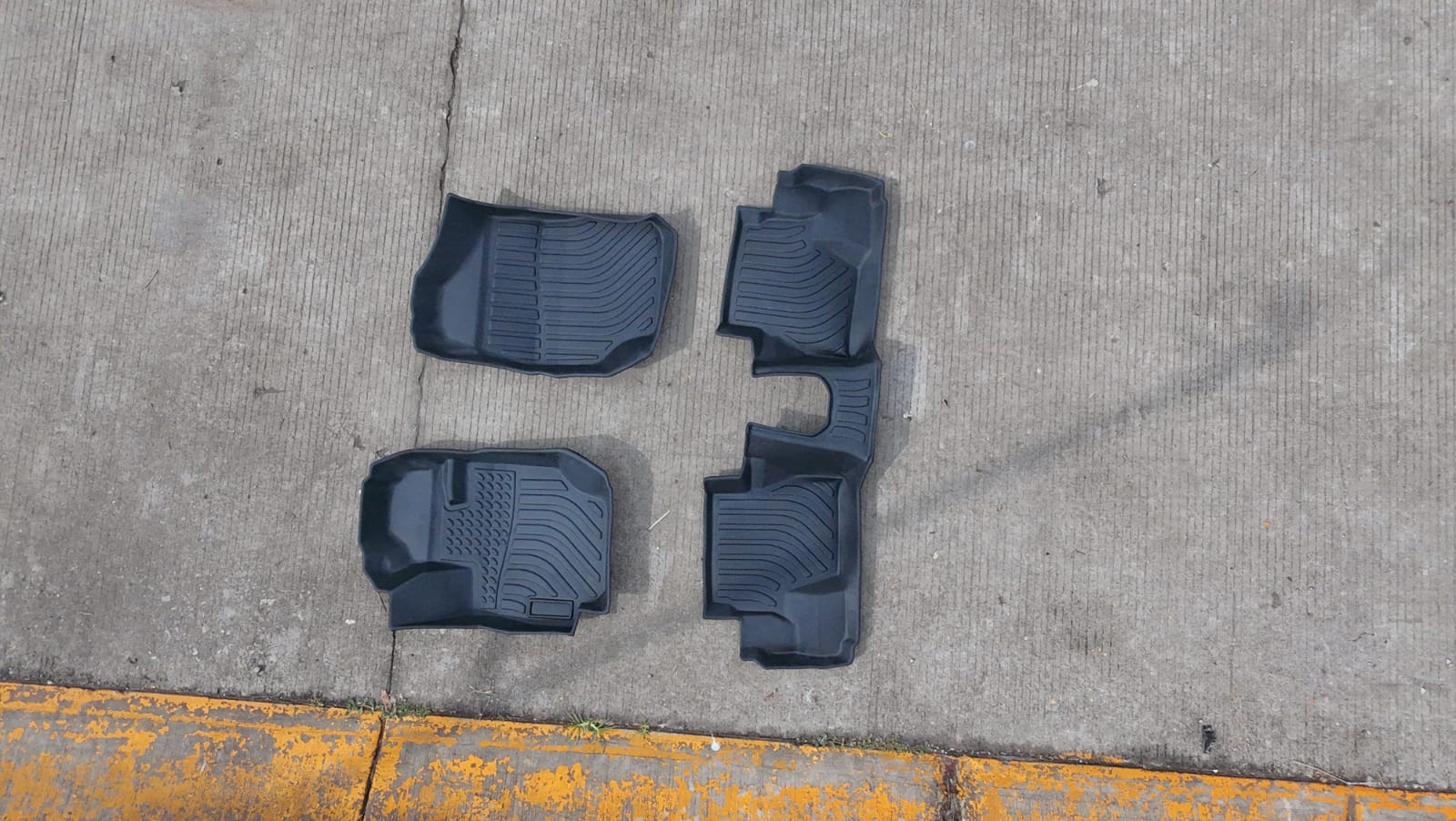 Tapetes para Chevrolet Aveo Sedán 3D - 2024 en adelante ( 4 tapetes ) - Image 9