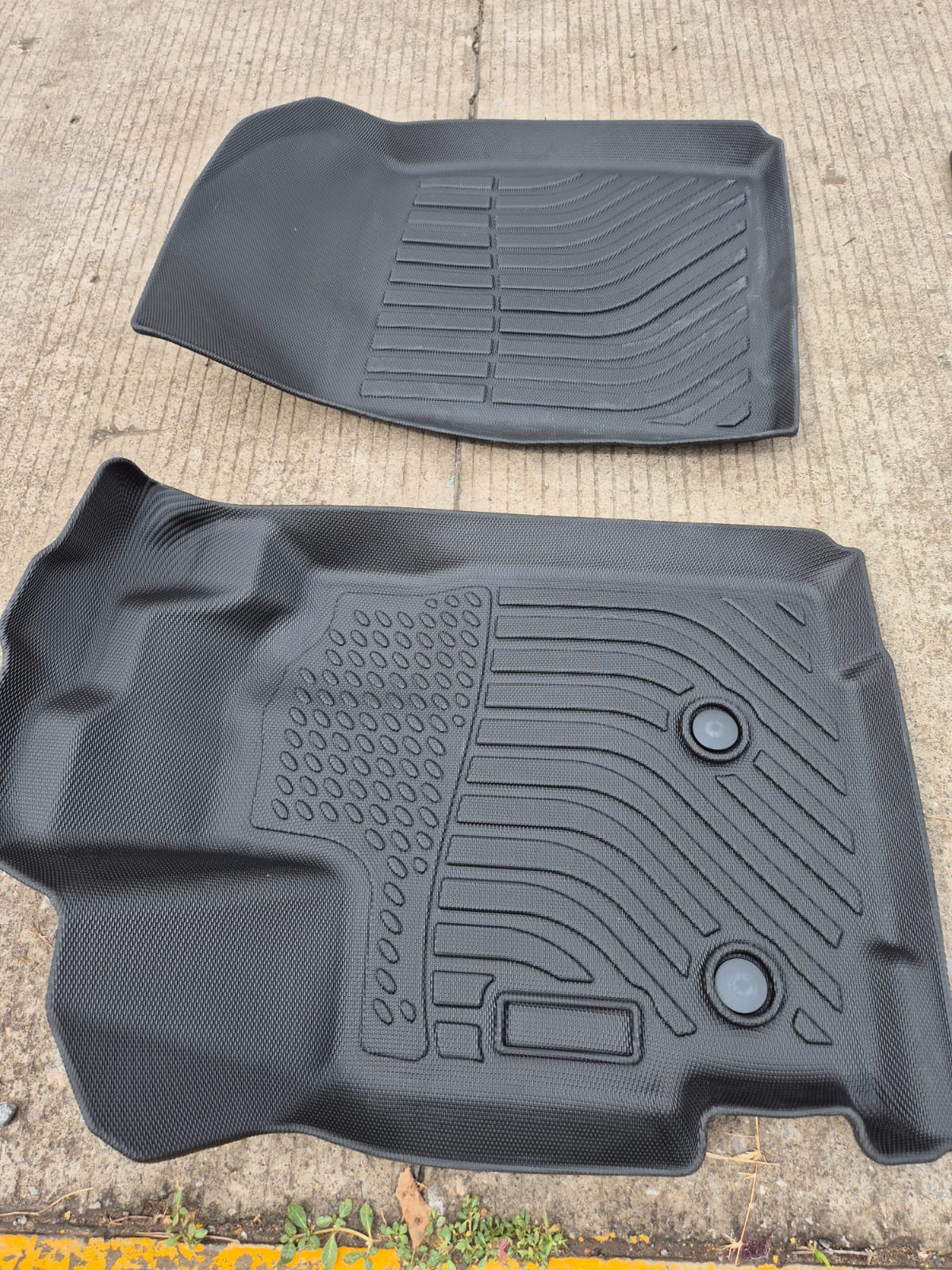Tapetes para Renault Duster 3D - 2022 en adelante ( 3 piezas ) - Image 5