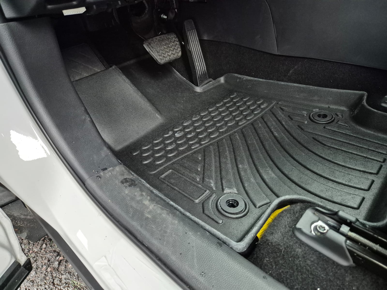 Tapetes para Ford Territory 5D - 2022 en adelante ( 4 píezas ) - Image 4