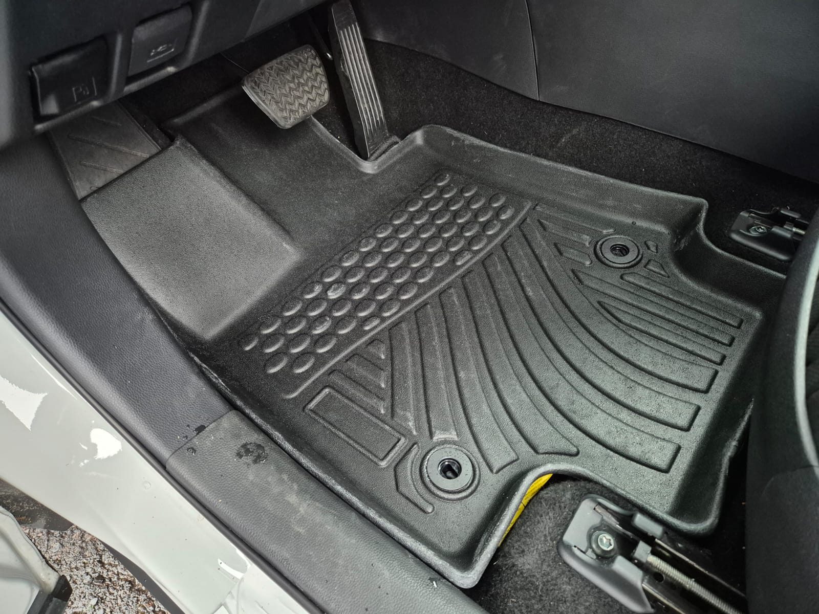 Tapetes para Ford Territory 5D - 2022 en adelante ( 4 píezas ) - Image 2